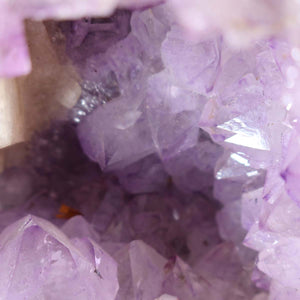 Amethyst Druse – Geode - 26x25cm und 15,4kg – Steinwelten OG - Nr. 302, leuchtende Kristalle, Brasilien, Blickfang, Wohnraum