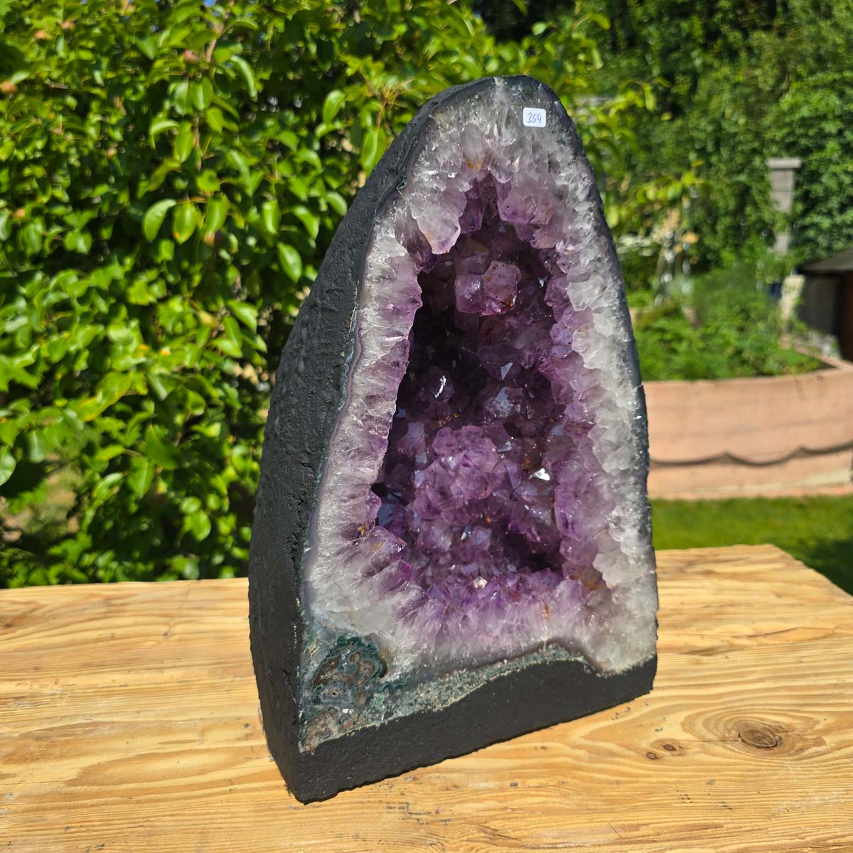 Amethyst Druse – Geode - 36x25x17cm und 17kg – Steinwelten OG - Nr. 354, unique home decor crystal for stylish interiors.