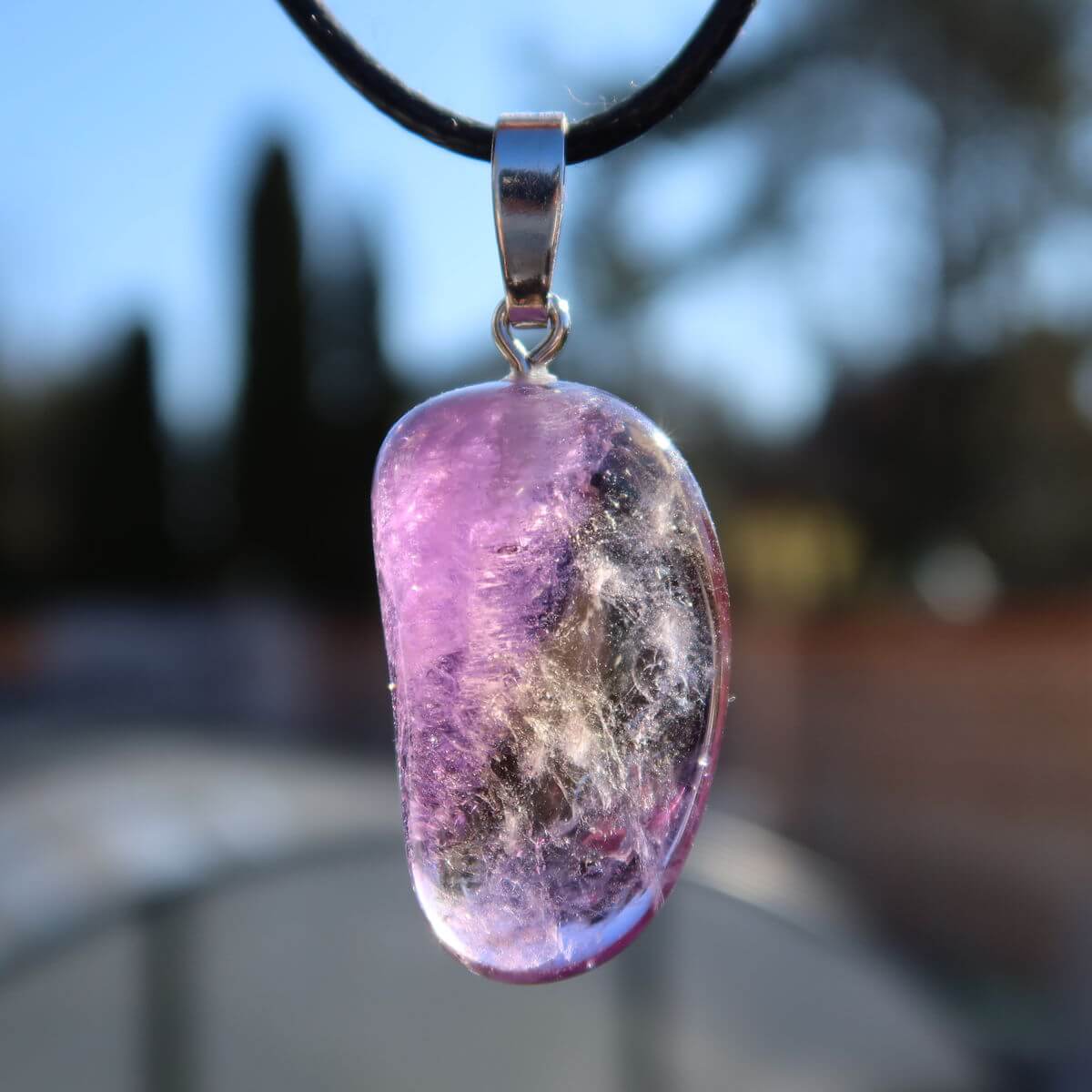 Ametrin Anhänger mit Silberöse, 30mm, natürliche violett-goldene Farbkomposition, einzigartiger Quarz Edelstein Schmuck.