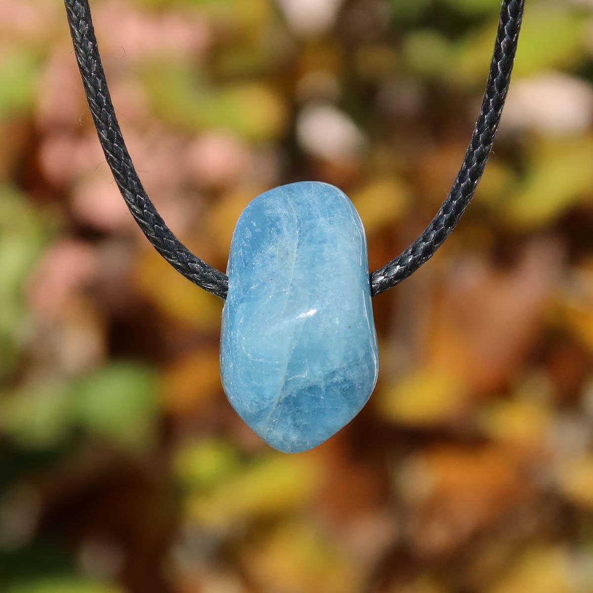 1A Qualität Aquamarin gebohrt 26mm - Ausgeglichenheit und frische Energie - UNIKAT Nr. 16 Anhänger mit hellblauer Nuance