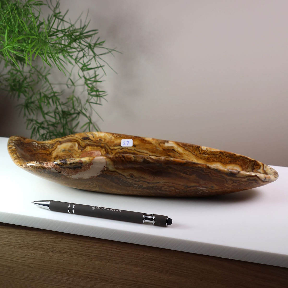 Kleine Steinschale aus Aragonit