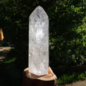 Obelisk aus Bergkristall kaufen Steinwelten 