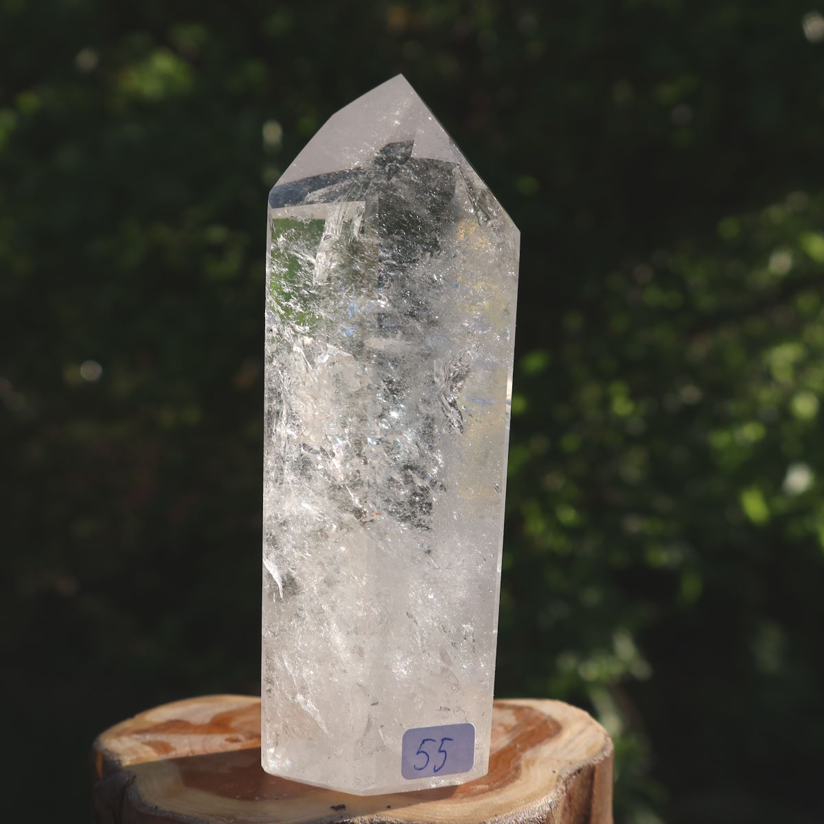 Geschliffener Bergkristall Obelisk 