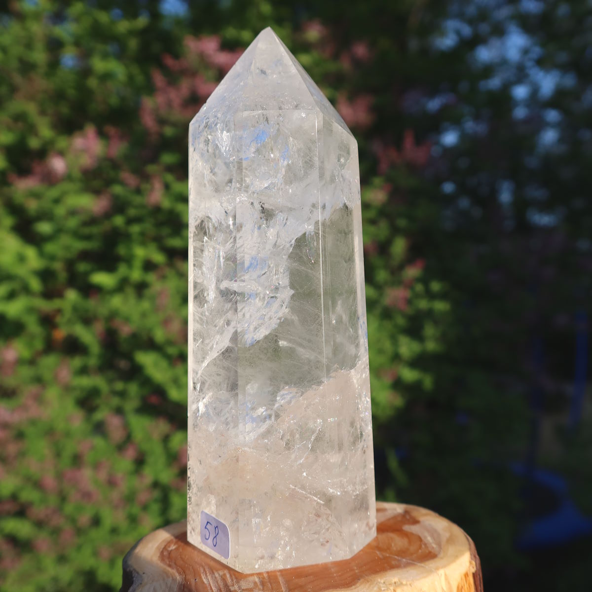 Kleiner Bergkristall Obelisk von Steinwelten kaufen 