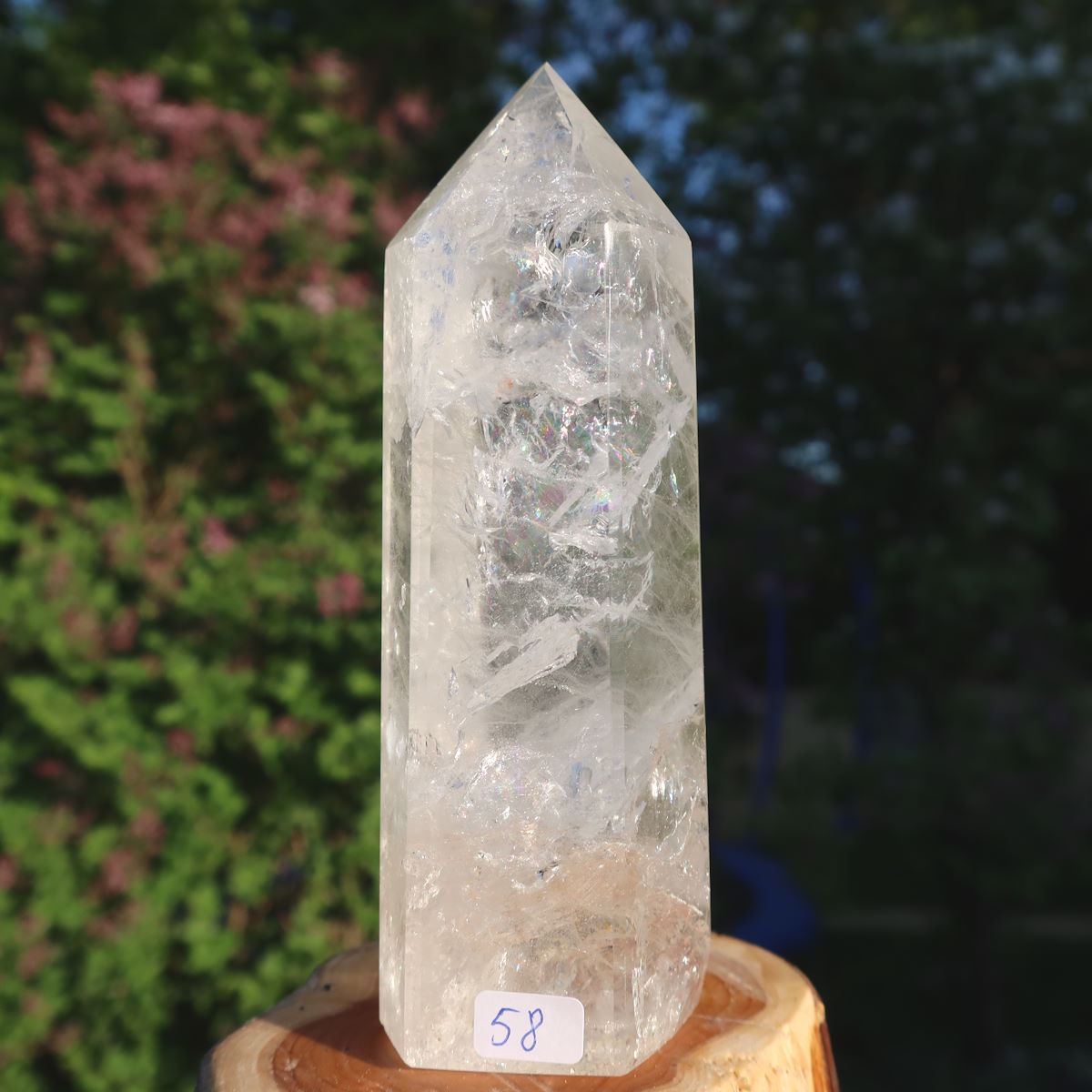 Kleiner Bergkristall Obelisk von Steinwelten kaufen 