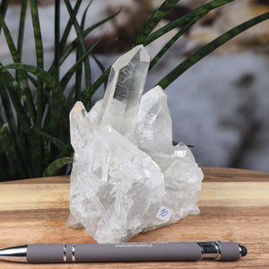 Bergkristall Stufe 1A Qualität, 11x10x7 cm - Klarheit und Fokus - UNIKAT Nr. 10, natürlicher Rohkristall aus Brasilien