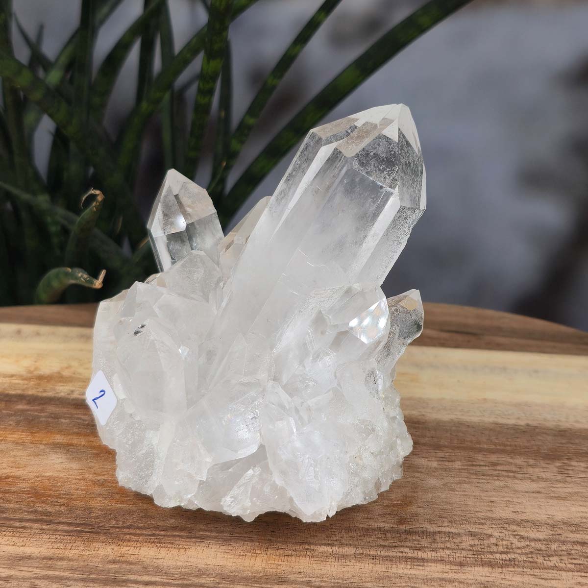 Bergkristall Stufe 1A Qualität, 10x9x6 cm - Klarheit und Fokus - UNIKAT Nr. 2, naturbelassener Quarzkristall aus Brasilien