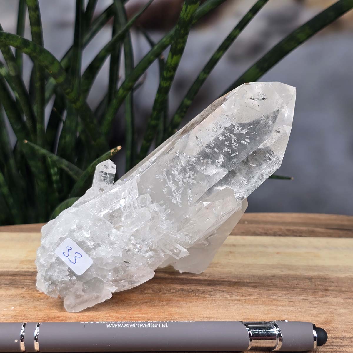 Bergkristall Stufe 1A Qualität, 12x6x5 cm - Klarheit und Fokus - UNIKAT Nr. 33