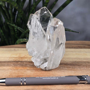 Bergkristall Stufe 1A Qualität, 9x6x5 cm - Klarheit und Fokus - UNIKAT Nr. 41 aus Brasilien, natürlicher Zustand, klare Kristalle