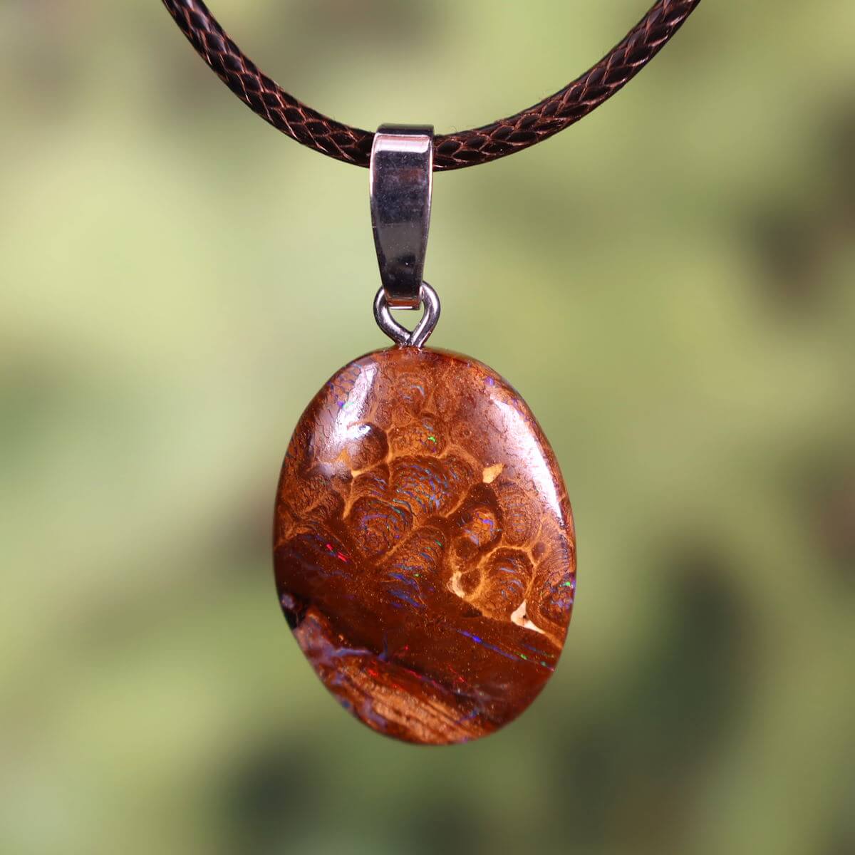 Boulder Opal Anhänger - Unikat Nr. 42 - Handgeschliffen - Echter Edelstein mit massiver Silberschlaufe - Größe 25x18mm - Freude und Leichtigkeit