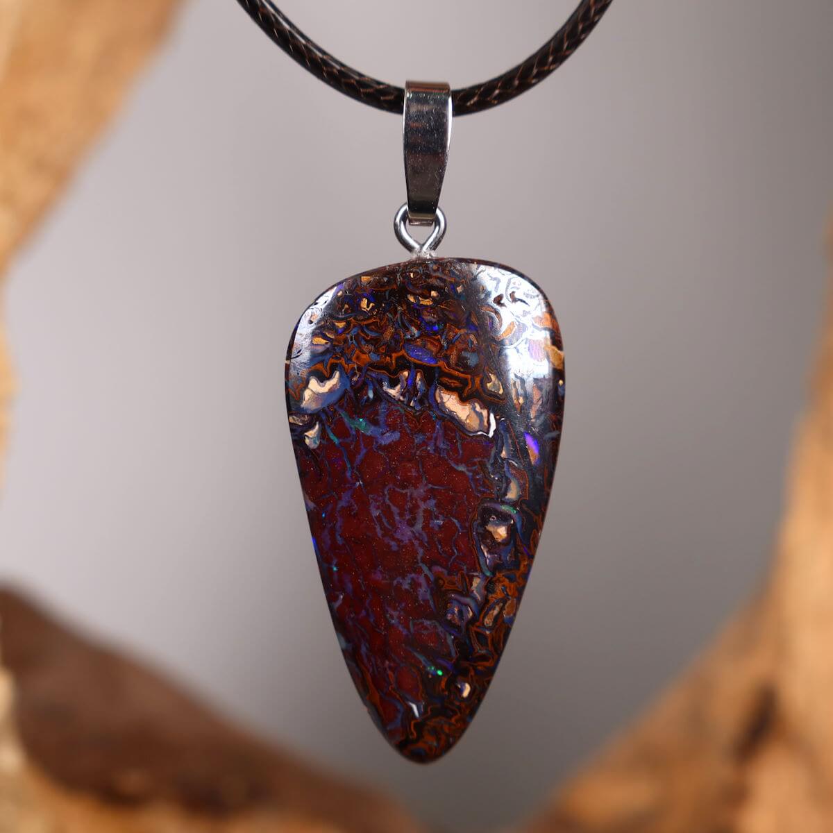 Boulder Opal Anhänger - Unikat Nr. 4 - Handgeschliffen - Echter Edelstein mit massiver Silberschlaufe - Größe 40x20mm - Freude und Leichtigkeit