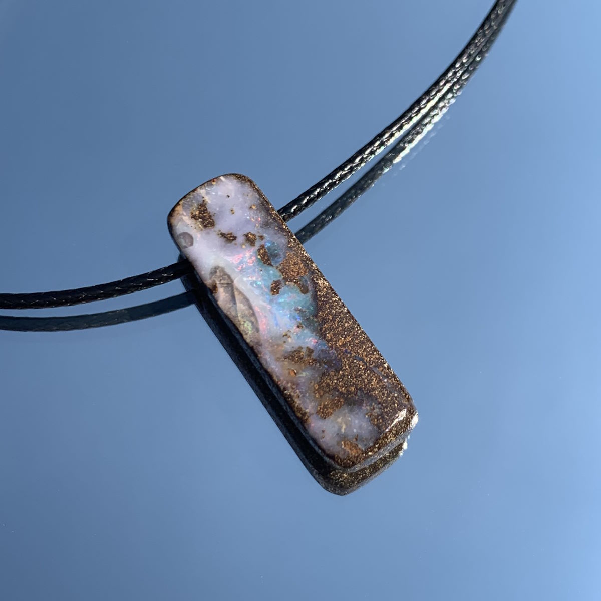 Kleiner Opal Anhänger von Steinwelten 