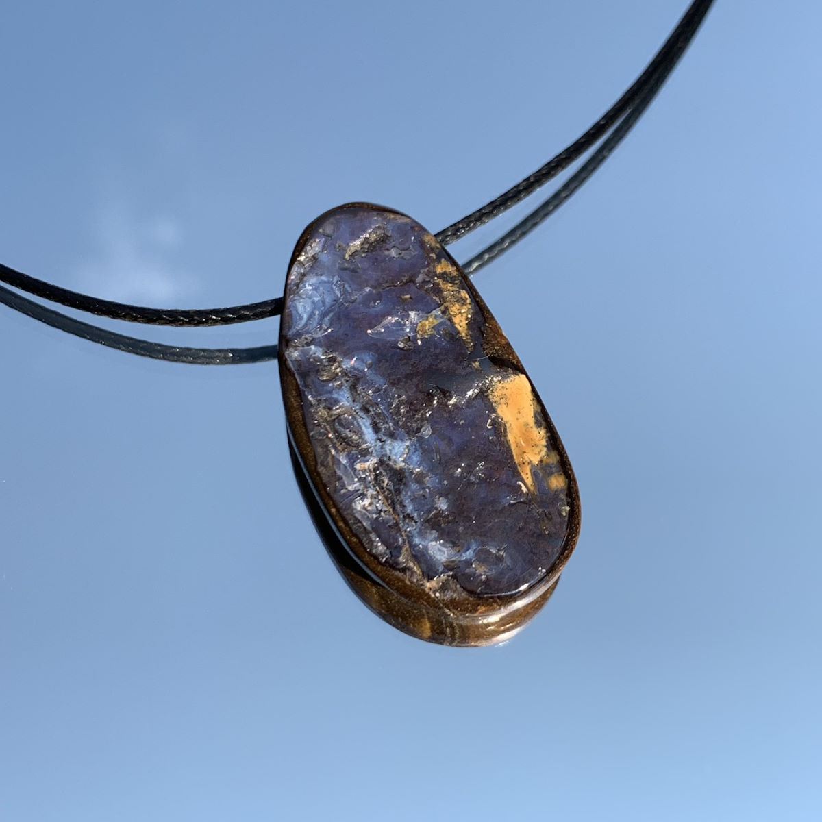 Steinwelten Anhänger aus Boulder Opal