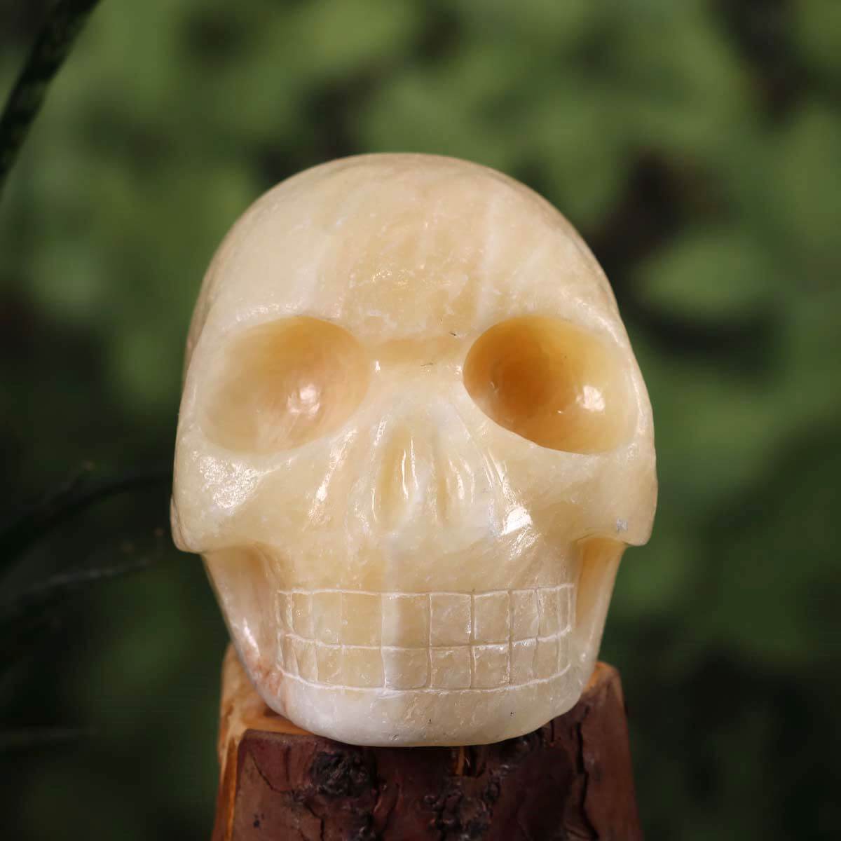 Echter großer handgefertigter Kristallschädel aus orange Calcit, 13x10 cm, erhältlich in Graz und Wiener Neustadt, Unikat.