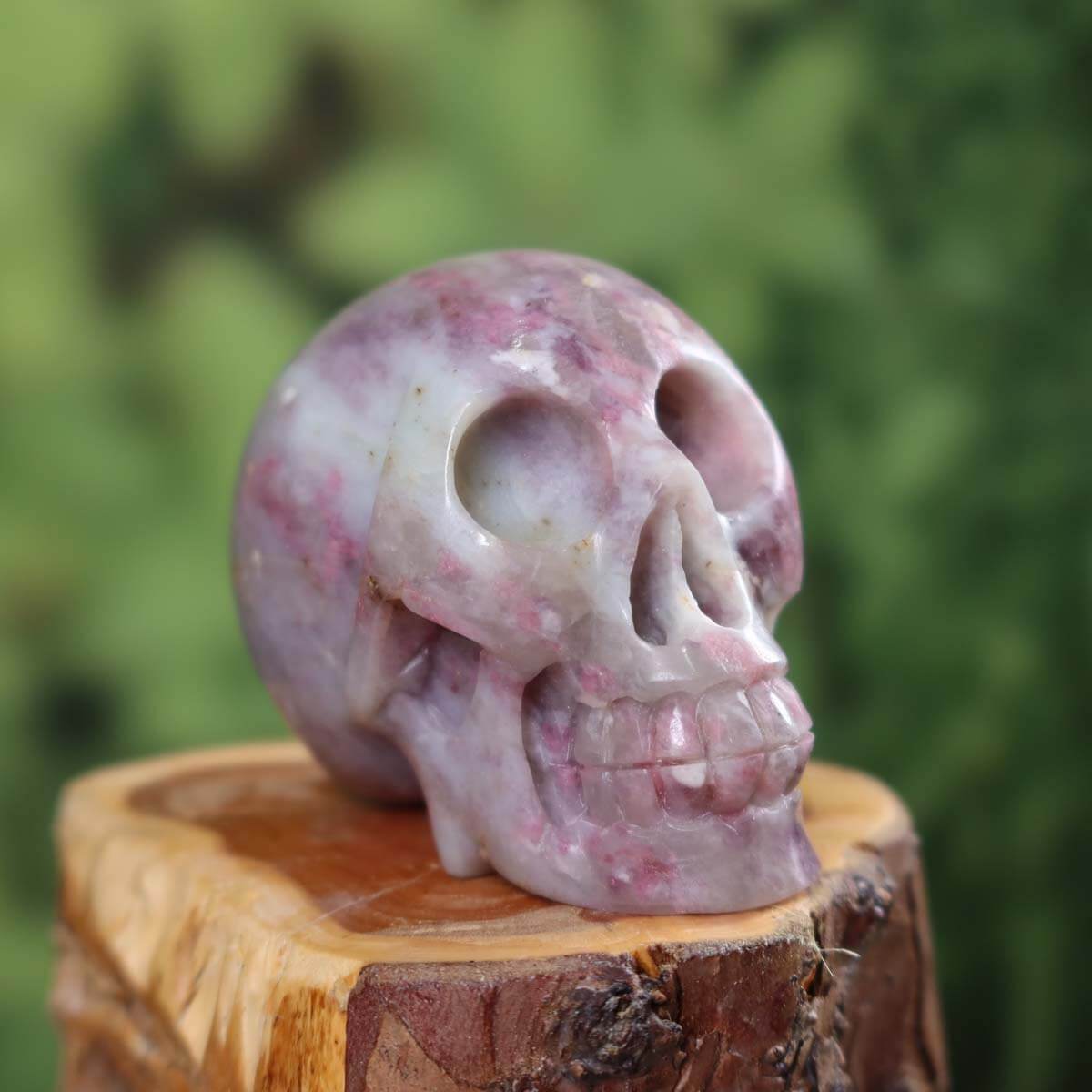 Handcrafted Lepidolite and Pink Tourmaline Crystal Skull, Collectible Gemstone Figurine, Unique Mineral and Stone Decoration, 7x5 cm #322.