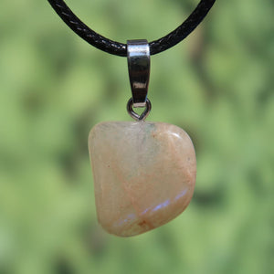 1A Qualität Mondstein Anhänger - Weiblichkeit und Intuition - UNIKAT Nr. 10, funkelnder Edelstein-Schmuck mit Silberöse, einzigartiges Schimmern