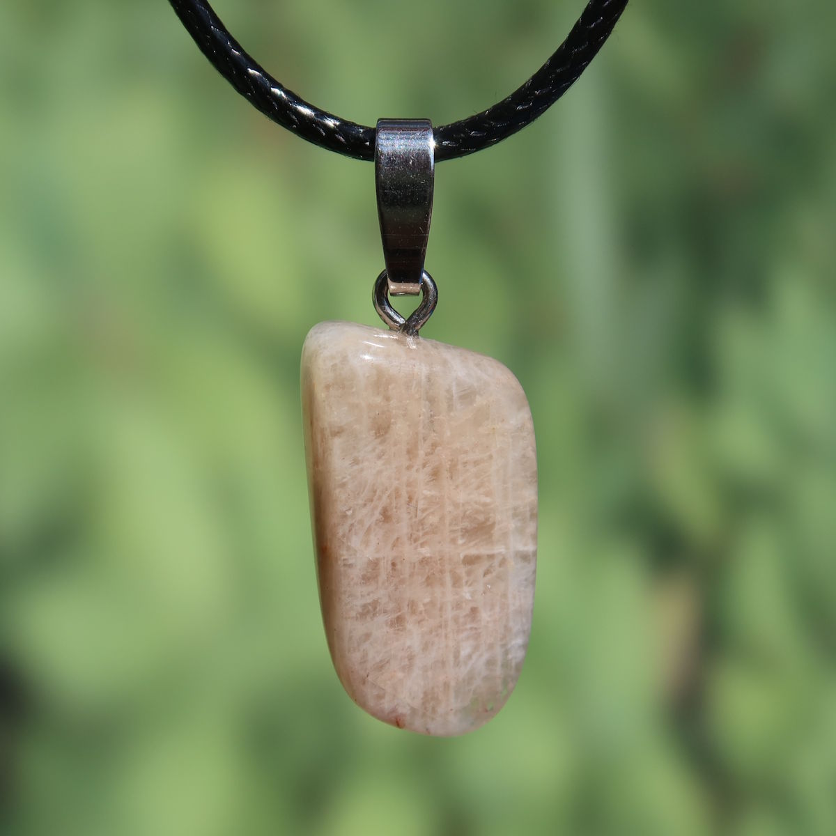 1A Qualität Mondstein Anhänger - Weiblichkeit und Intuition - UNIKAT Nr. 3