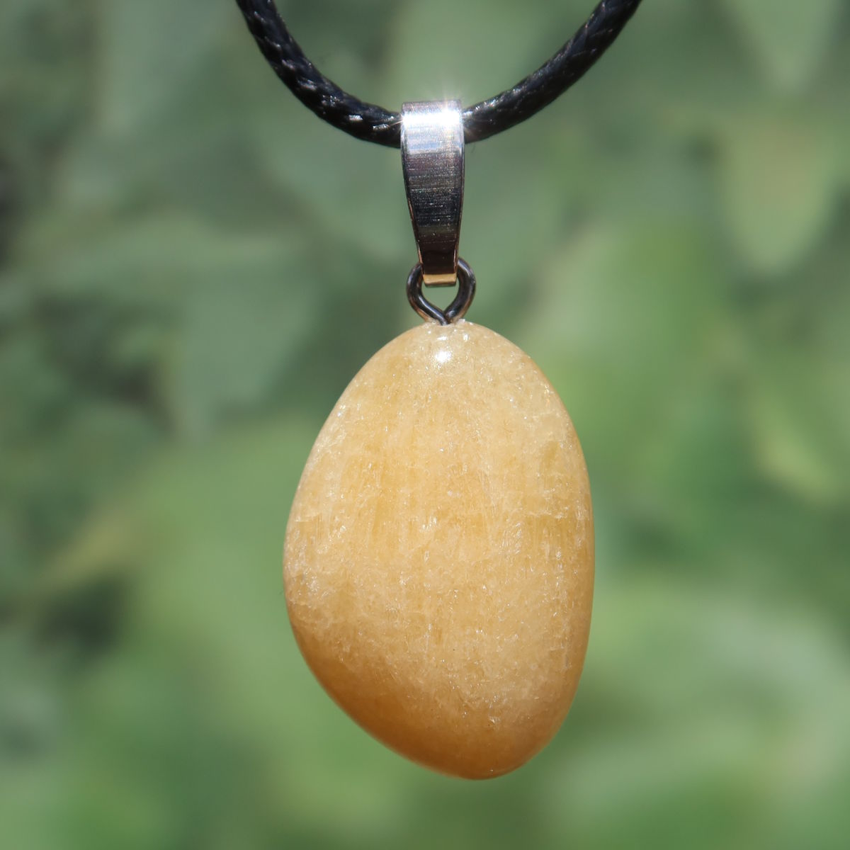 Calcit orange Anhänger - Selbstvertrauen und Positivität - Nr. 20