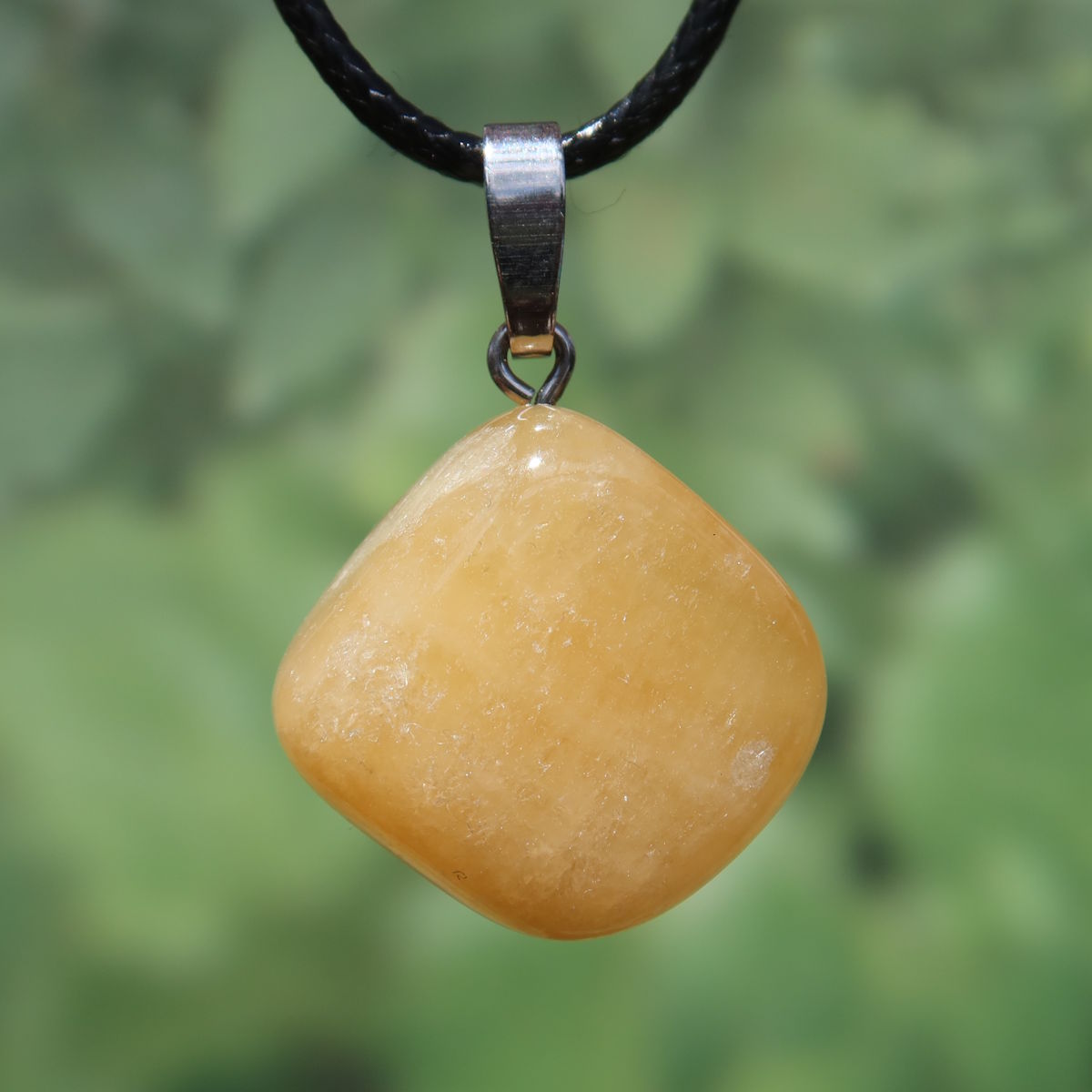 Calcit orange Anhänger - Selbstvertrauen und Positivität - Nr. 29