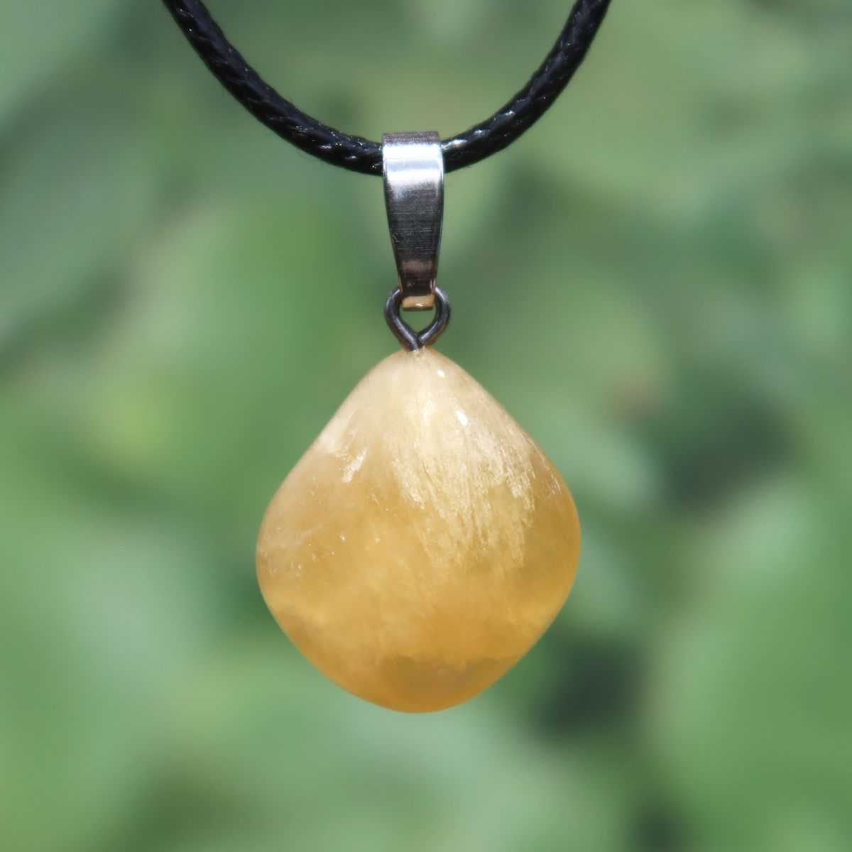 Calcit orange Anhänger - Selbstvertrauen und Positivität - Nr. 3