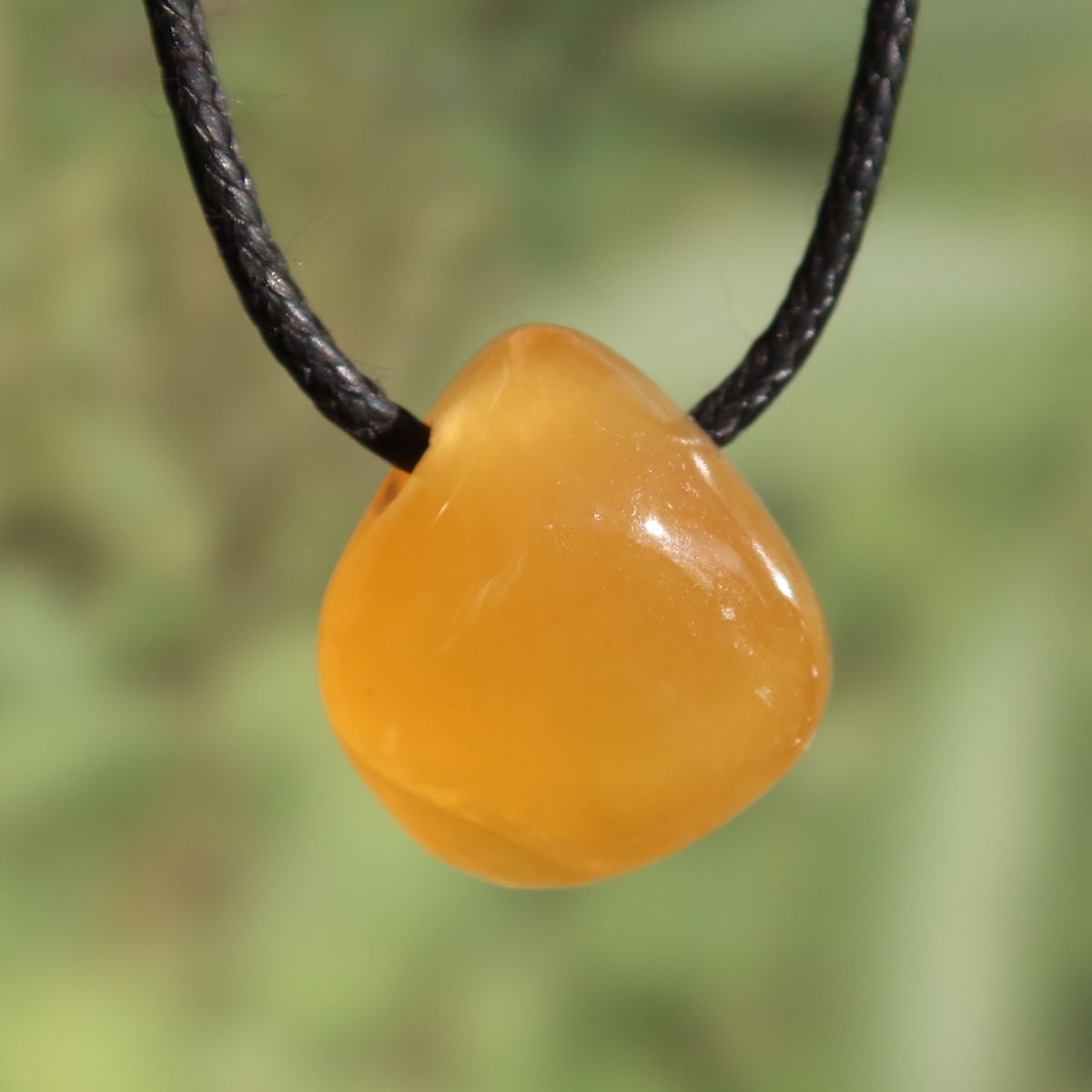 Calcit orange gebohrt - Selbstvertrauen und Positivität - Nr. 10