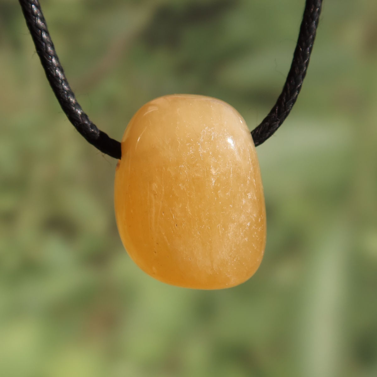 Calcit orange gebohrt - Selbstvertrauen und Positivität - Nr. 6