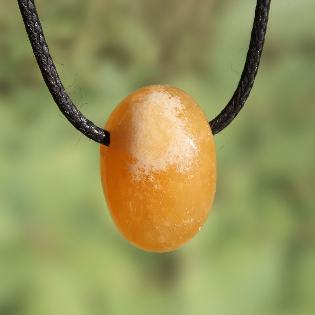 Calcit orange gebohrt - Selbstvertrauen und Positivität - Nr. 8