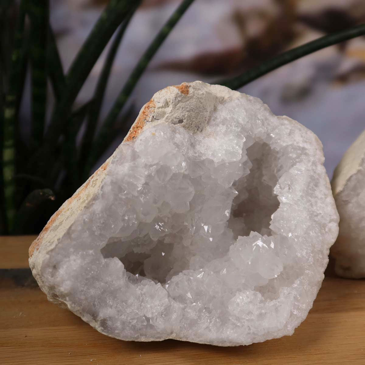 Quarz Geode geöffnet – Glücksgeode – Stabilität und Klarheit – 13x12x9cm - Unikat Nr. 26, natürliche Marokko Kristalle