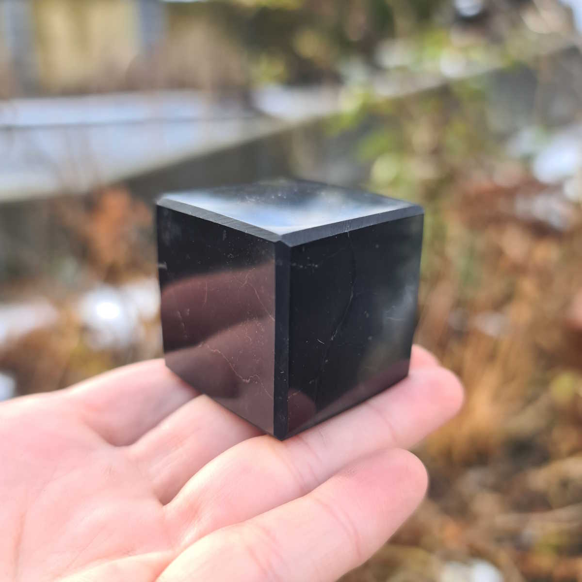 Schungit Würfel von Steinwelten 
