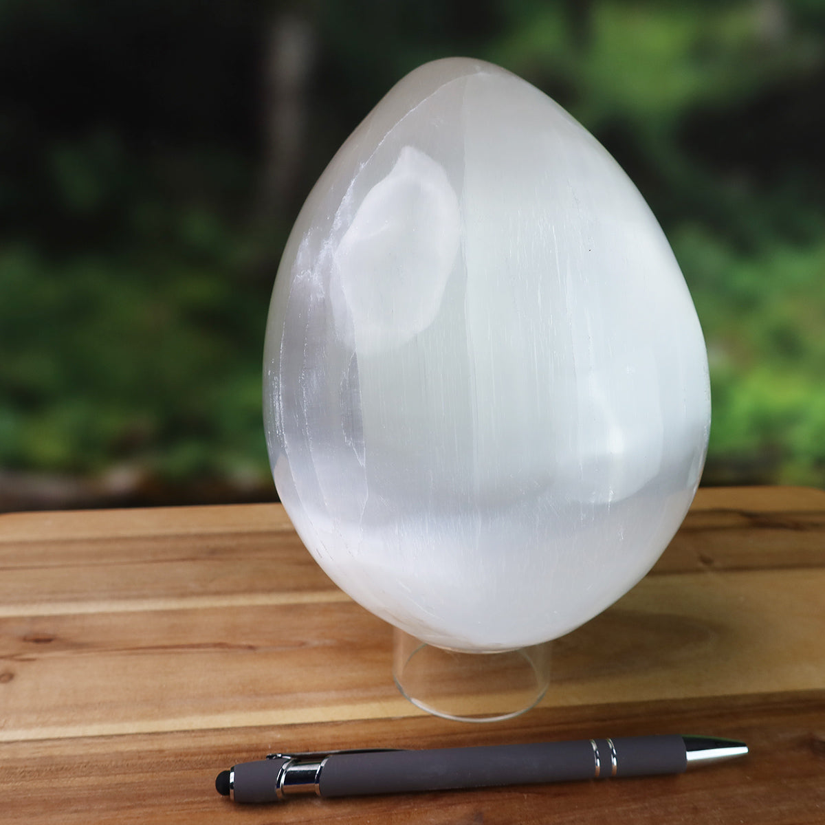 XL - Natürliches geschliffenes Selenit Ei - 16x12cm - 3kg - Lichtbringer und Schutzstein, stabilisierender Edelstein im Sonnenlicht