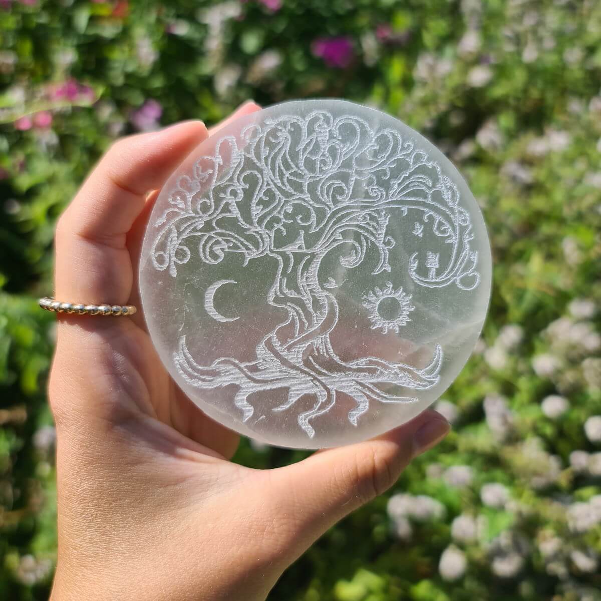 Selenit Platte mit Gravur von Steinwelten 