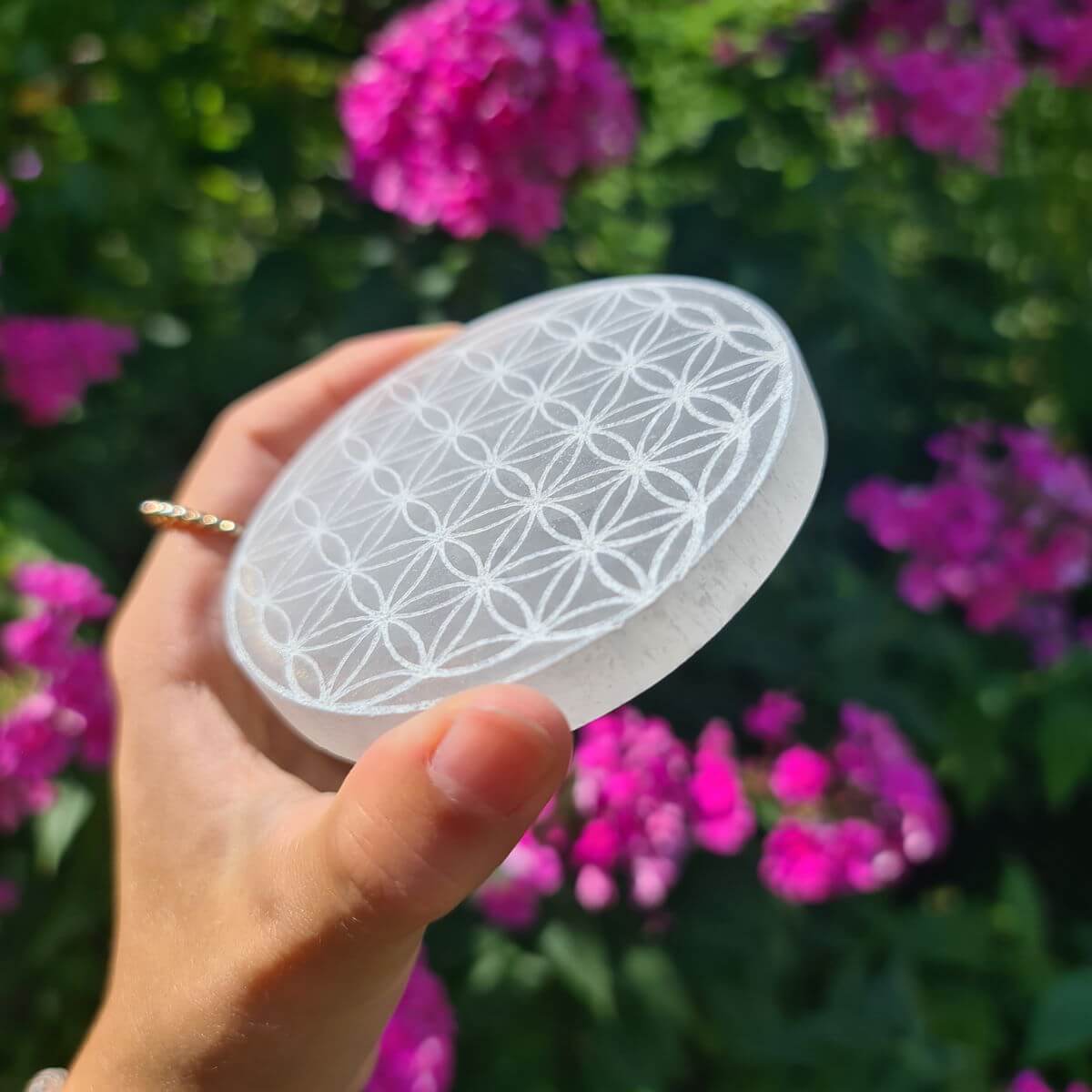 Ladeplatte aus Selenit von Steinwelten 