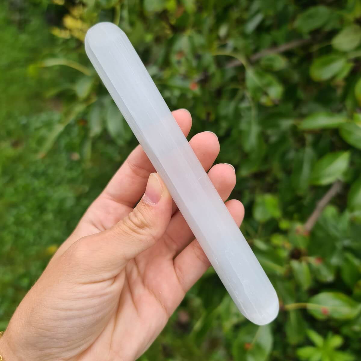 Selenit Massagestab von Steinwelten 