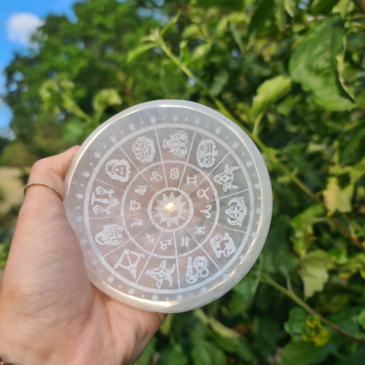 Selenit Schale zur Dekoration 