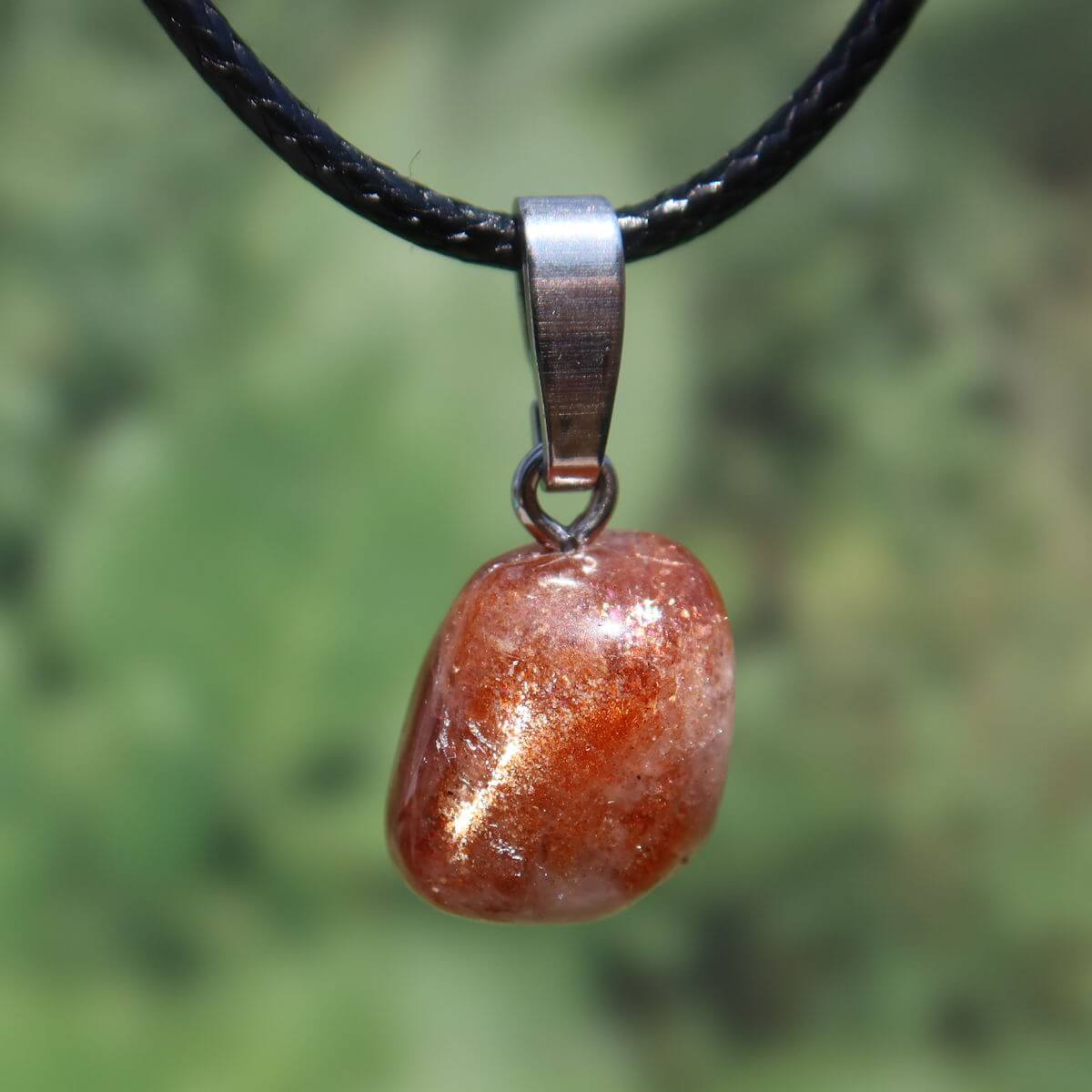 Natürlicher Sonnenstein Anhänger mit Silberschlaufe, 15mm, für positive Energie und gegen Ängste, Unikat Nr. 8