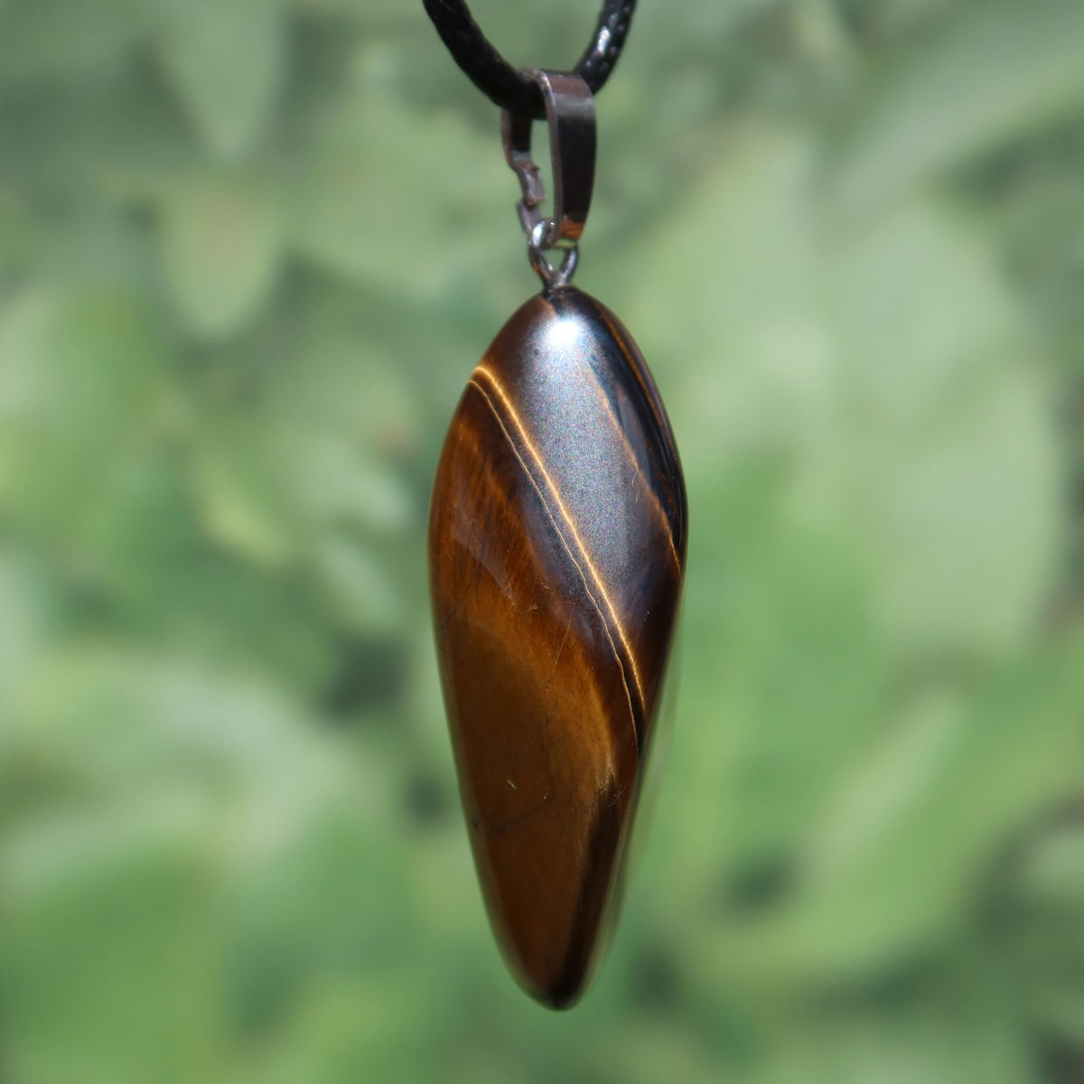 Tigerauge Anhänger 45mm - Selbstbewusstsein und Konzentration - UNIKAT Nr. 6 mit Silberöse - einzigartig und strahlend