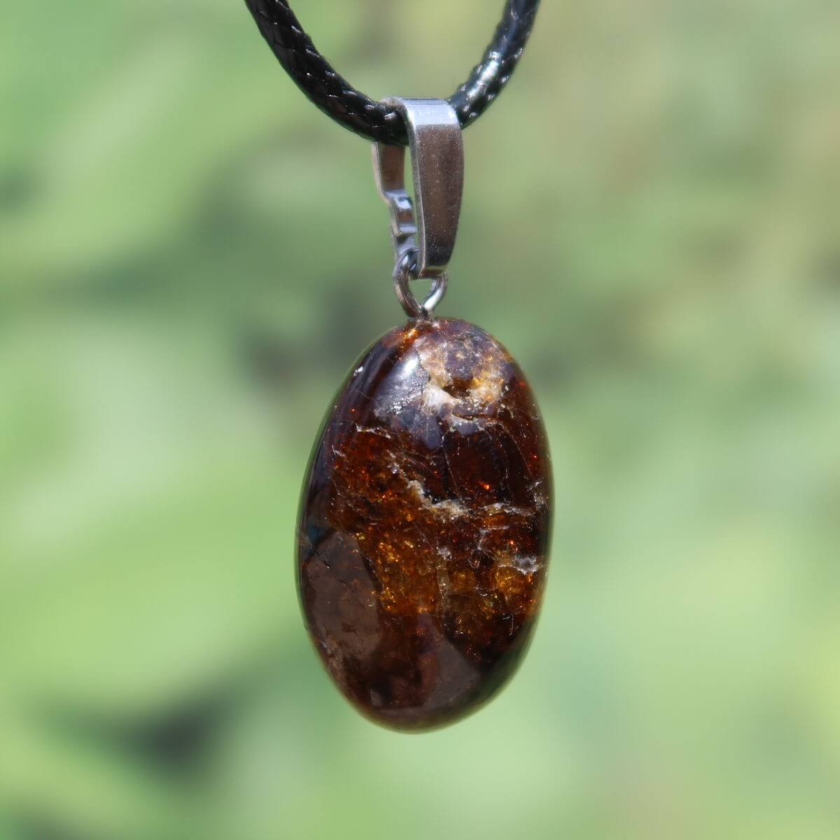 Turmalin Dravit Anhänger mit Silberschlaufe, 25mm, einzigartiges Design, strahlt Ruhe und Kraft aus, für natürlichen Look