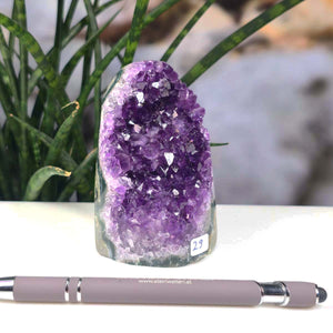Uruguay Amethyst Mini Geode - 10x6x7cm - Harmonie und Entspannung – extra dunkler Qualität - NR 29, hochwertiger dunkler Kristall.