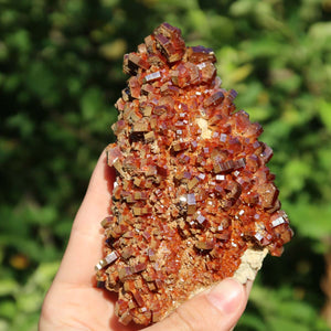 Vanadinita - Cristal natural de Marruecos 11x7x5cm - 0,47kg Nº 99
