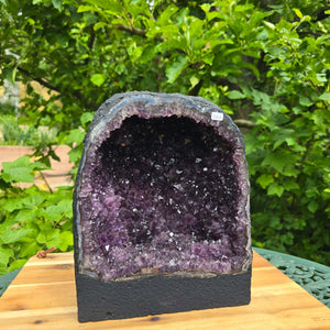 Ametisto drūza – geoda – harmonija ir atsipalaidavimas - 24x20x14cm - Nr. 351