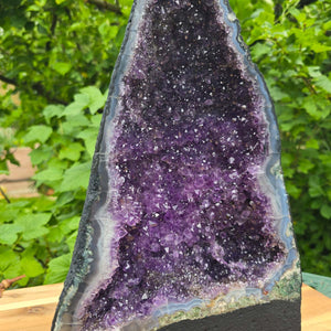 Ametisto drūza – geoda – harmonija ir atsipalaidavimas - 32x22x14cm - Nr. 293