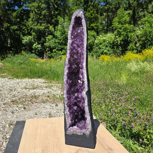 Amethyst Druse – Geode – Harmonie a Relaxatioun - 110x27x23cm - Nr. 140