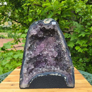 Ametisto drūza – geoda – harmonija ir atsipalaidavimas - 26x21x16cm - Nr. 283