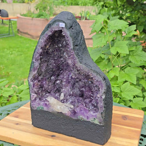 Ametisto drūza – geoda – harmonija ir atsipalaidavimas - 30x21x15cm - Nr. 291