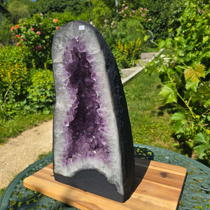 Amethyst Druse – Geode – Harmonie a Relaxatioun - 39x21x16cm - Nr. 255