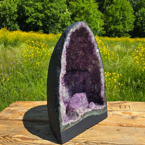 Amethyst Druse – Geode – Harmonie a Relaxatioun - 39x25x22cm - Nr. 139
