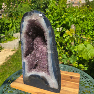 Amethyst Druse – Geode – Harmonie a Relaxatioun - 40x22x16cm - Nr. 242