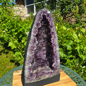 Amethyst Druse – Geode – Harmonie a Relaxatioun - 44x23x18cm - Nr. 199