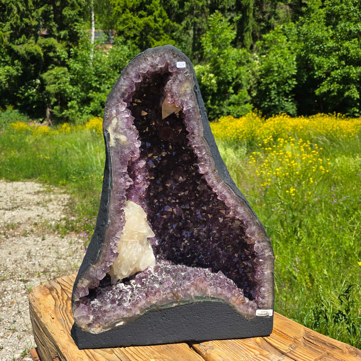 Amethyst Druse – Geode – Harmonie an Entspanung - 49x35x22cm - Nr. 124