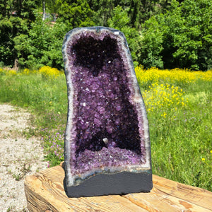 Ametisto drūza – geoda – harmonija ir atsipalaidavimas - 55x29x22cm - Nr. 106